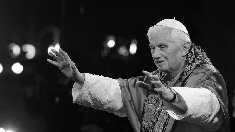 Słowo Biskupa Pelplińskiego po śmierci Benedykta XVI