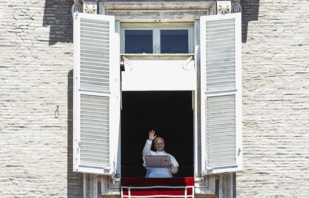 Watykan: W lipcu nie będzie czterech audiencji generalnych, papież jedzie do Castel Gandolfo
