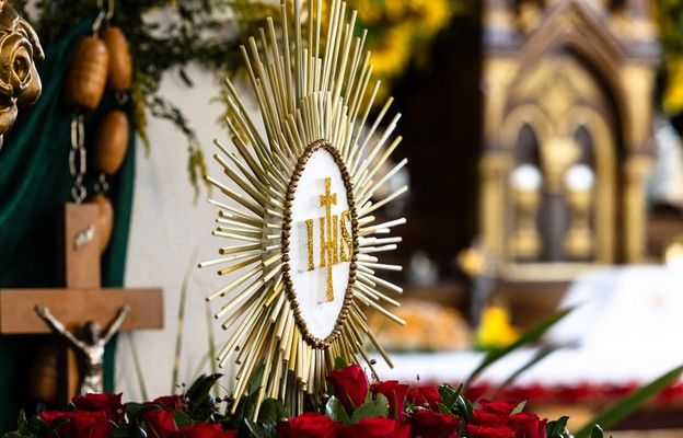 Ze świata: Austria - rośnie liczba uczestników Mszy św.