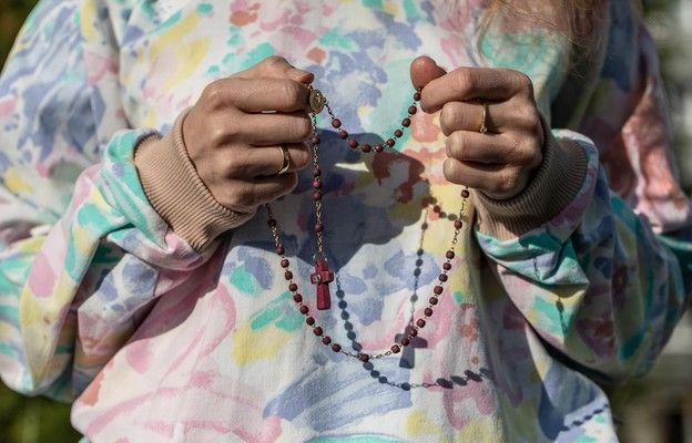 Różaniec, który może wszystko – tajemnice bolesne