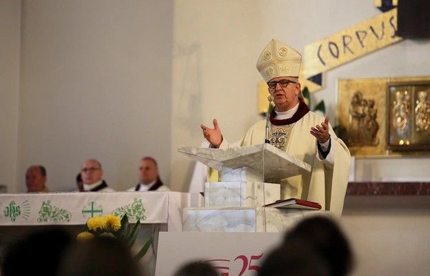 Bp Piotrowski na 25-leciu MIVA Polska: miłość gwarantem dynamiki misji