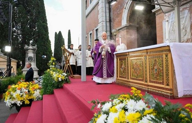 Leon XIV: Niech w nas rozbrzmiewa obietnica życia wiecznego