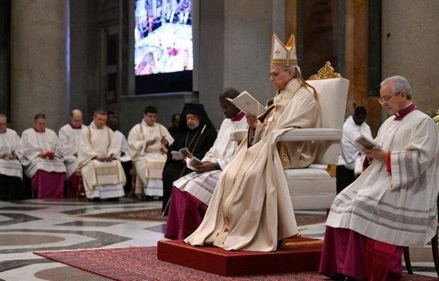 Papież zaprasza chrześcijan do głoszenia światu Jezusa z pokorą i radością