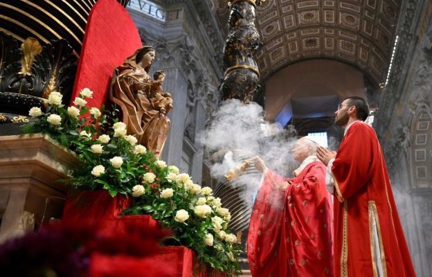 Leon XIV w niedzielę zesłania Ducha Świętego o pokoju po odpuszczenia grzechów i przebaczeniu