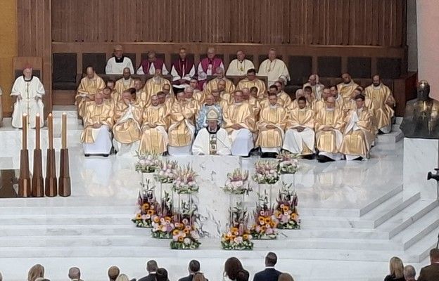 XIX Święto Dziękczynienia/Abp Wojda: Błogosławieni to przyjaciele Boga - treść całej homilii