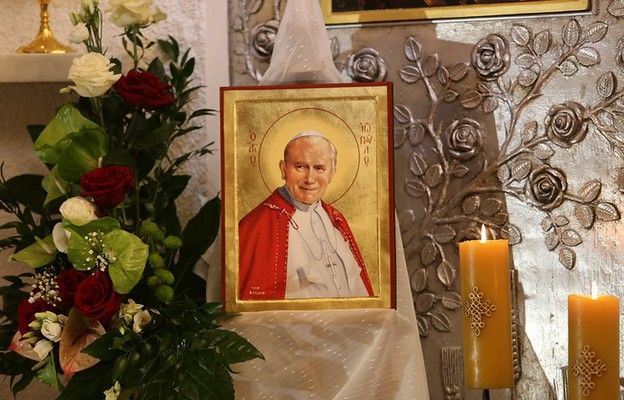 Słowa Jana Pawła II na zawsze zmieniły Ukrainę - mówił zwierzchnik Ukraińskiego Kościoła Greckokatolickiego we Lwowie