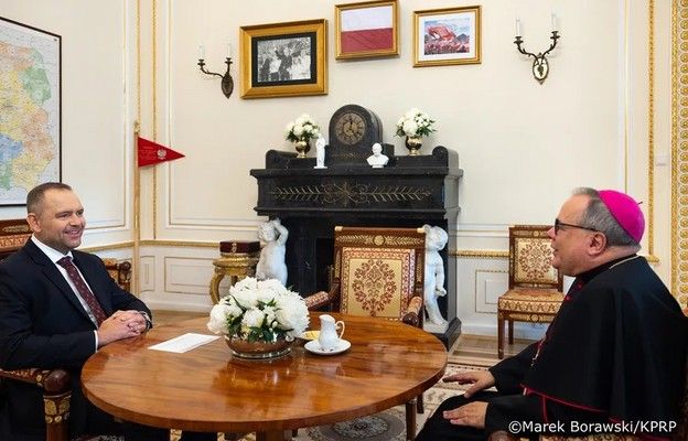 Czy Papież przyjedzie do Polski? Nuncjusz apostolski u prezydenta Nawrockiego