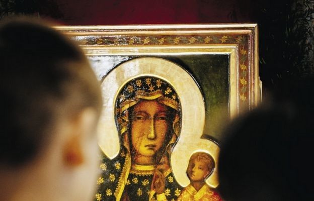Refleksja na dziś. Czy można pełnić wolę Bożą w ciemno? Tajemnica zawierzenia Maryi
