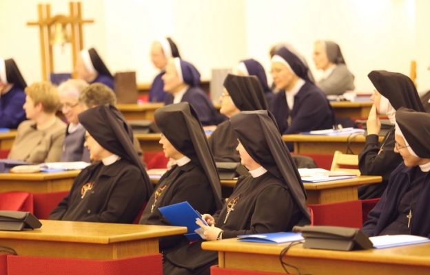 Przełożone Żeńskich Zgromadzeń Zakonnych spotkają się w siedzibie Episkopatu. O czym będą obradować?