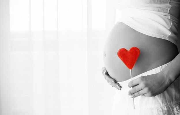 Biskup Ważny apeluje o pomoc kobietom stojącym przed trudną diagnozą prenatalną